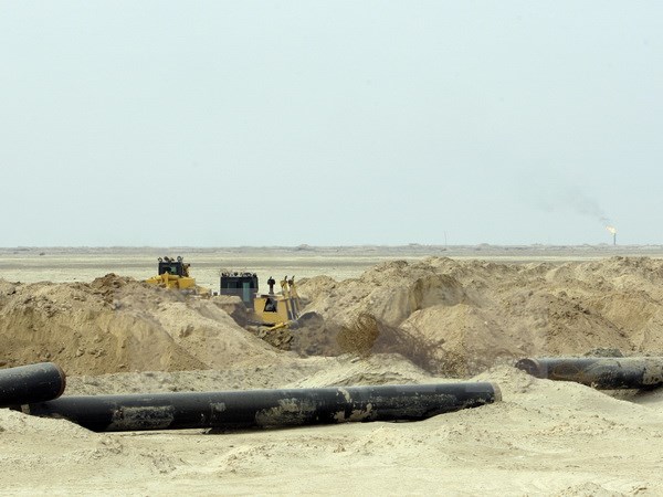 Iraq bắt đầu tiếp quản mỏ dầu Majnoon từ Tập đoàn Shell